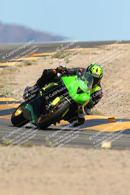 media/Apr-14-2024-SoCal Trackdays (Sun) [[70f97d3d4f]]/9-Turn 12 (115pm)/